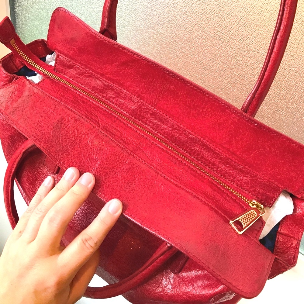 Rebecca Minkoff “Illy” Large Leather Tote - Picture 4 of 11